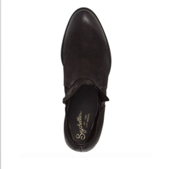 Seychelles Size 5 Distressed Black Leather Booties - Picture 5 of 5